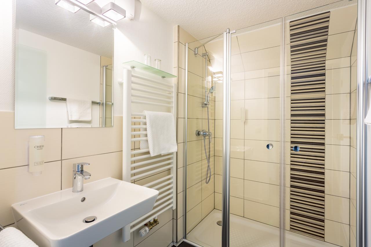 Hotel Werner Gladenbach Экстерьер фото