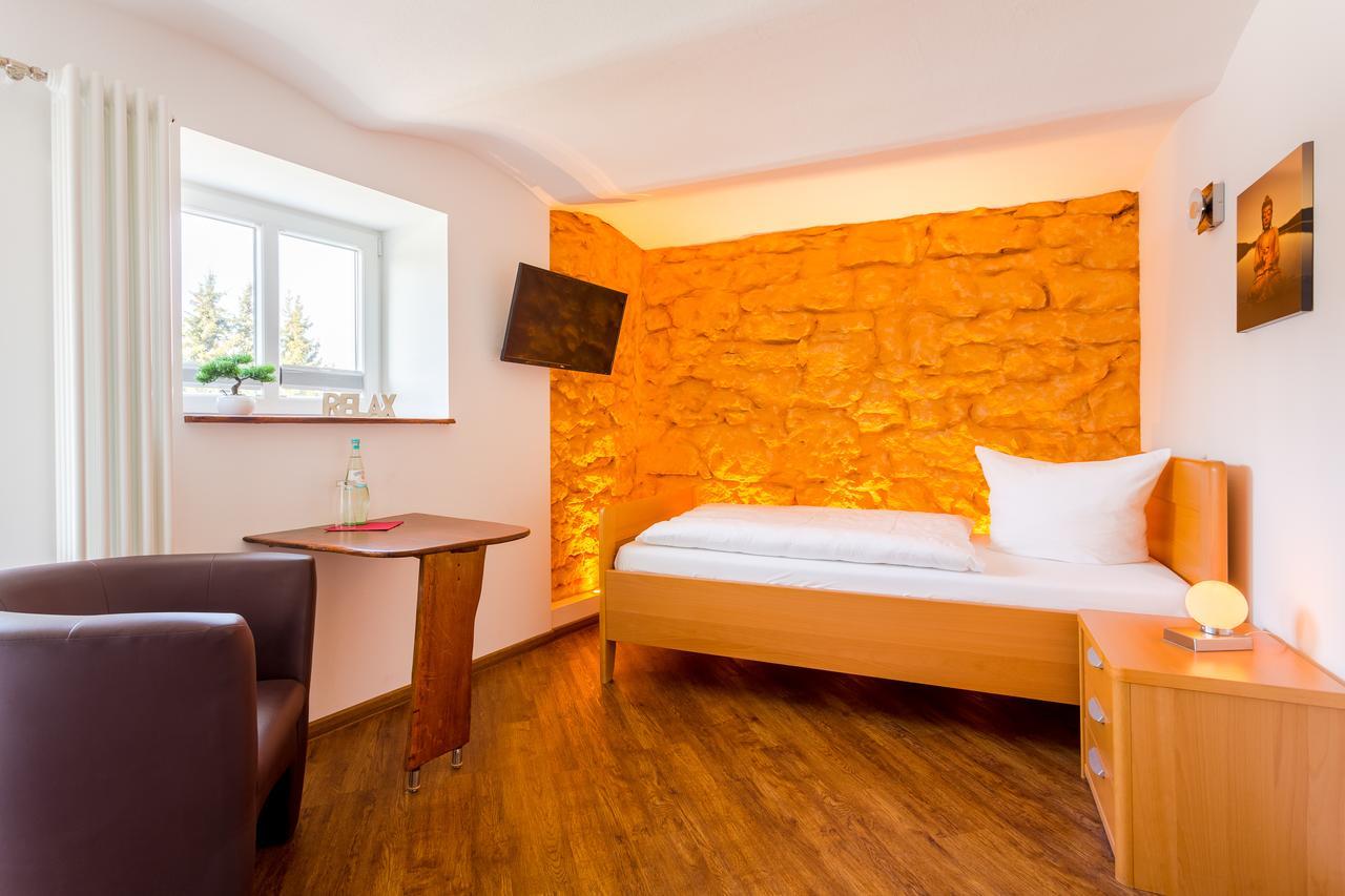 Hotel Werner Gladenbach Экстерьер фото